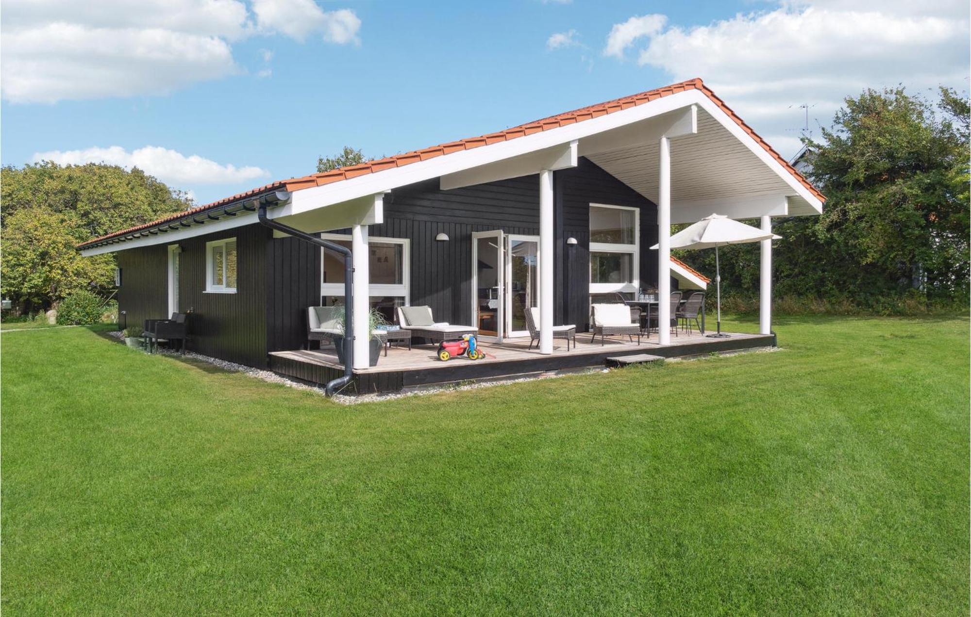 Amazing Home In Askeby With Sauna Luaran gambar